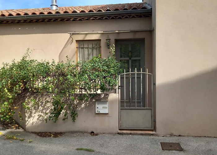 Appartement A 15 Minutes De Hyeres Et Ses Plages